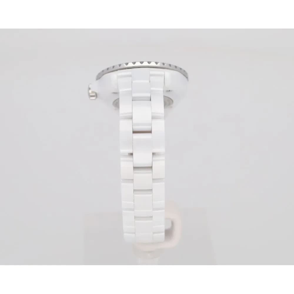 Chanel J12 33