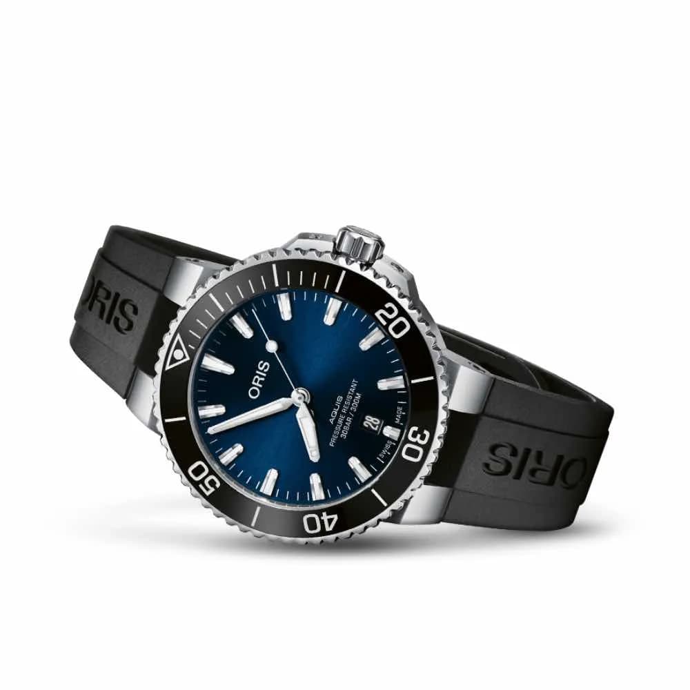 Oris Aquis Date