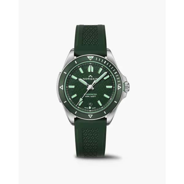 NORQAIN Montre Norqain Adventure 40mm Cadran Vert Foncé Bracelet Caoutchouc