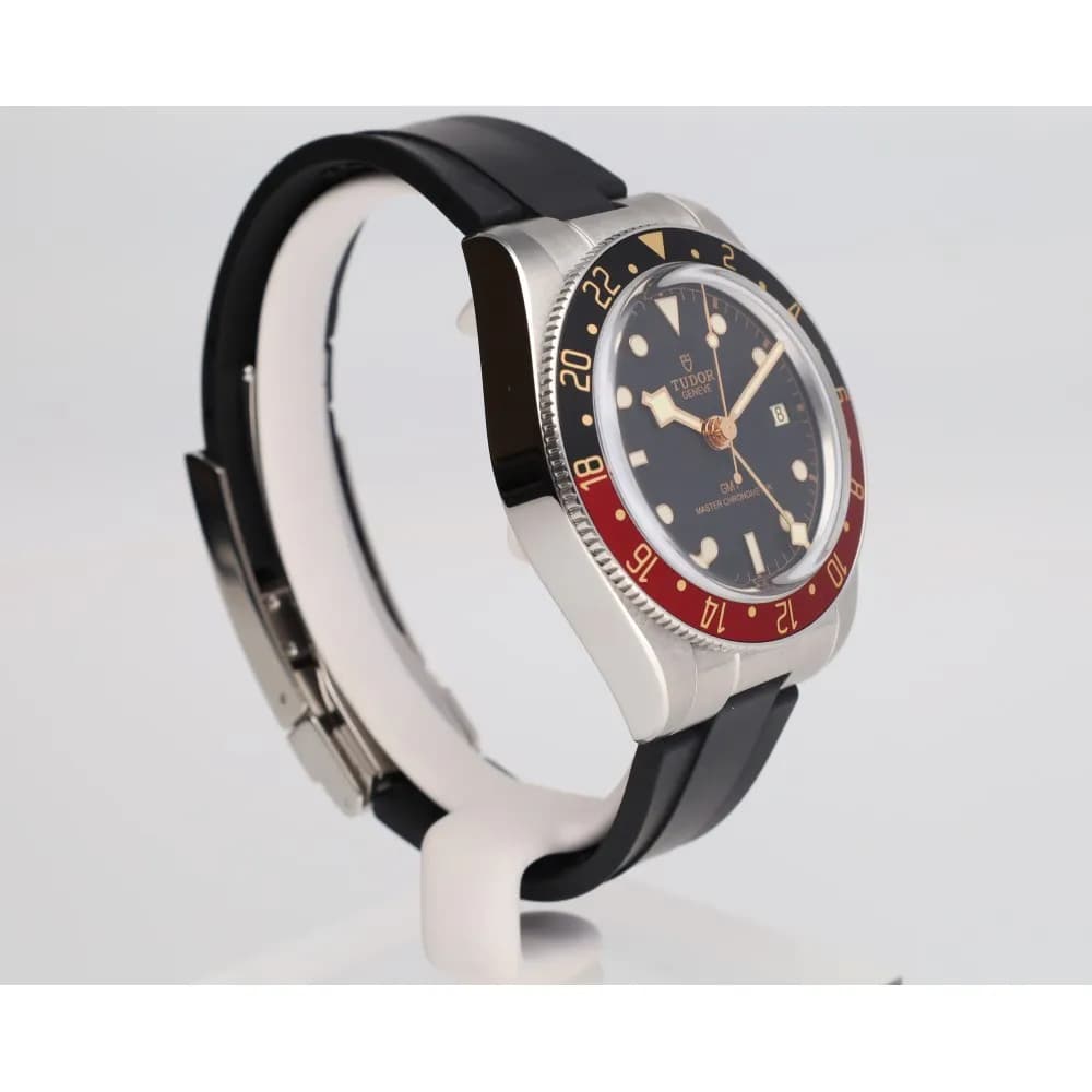 Tudor Black Bay 58 GMT — bracelet rubber