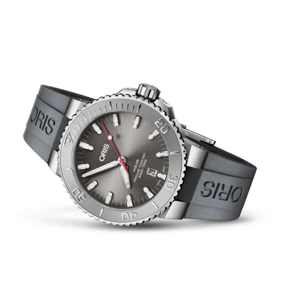 Oris Aquis Date Relief