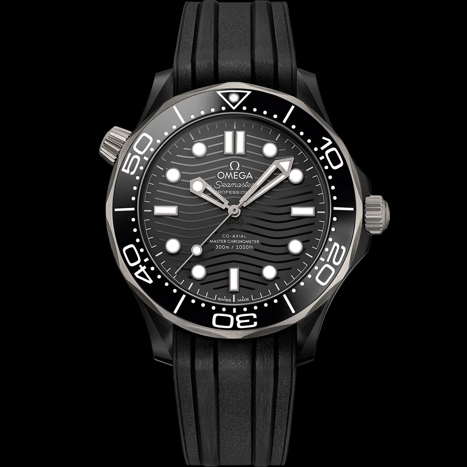 Omega Seamaster 43,5 mm, céramique noire sur bracelet caoutchouc