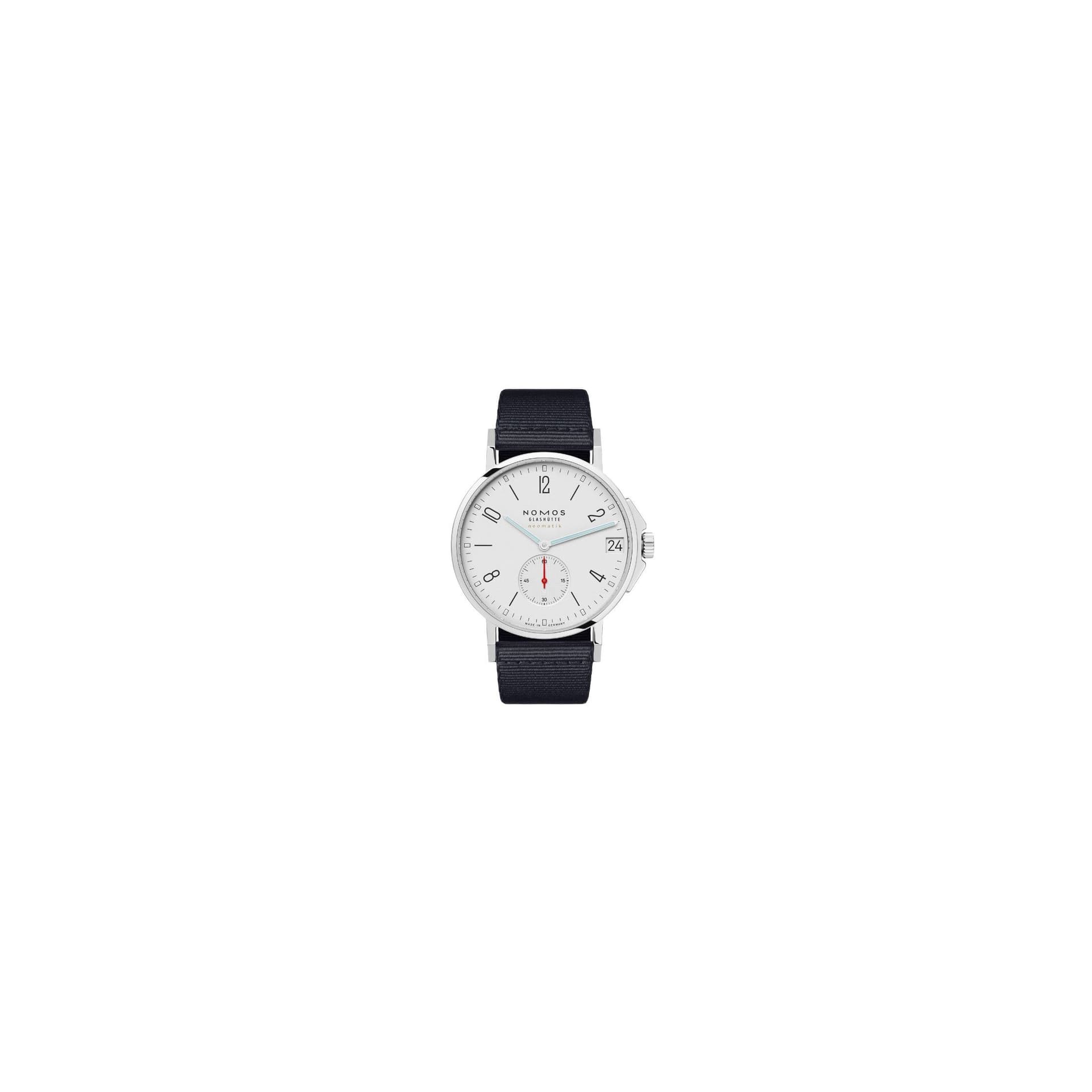 Nomos Montre Nomos Ahoi Neomatik Date Blanc automatique fond saphir cadran argent blanc bracelet tissu bleu noir 38,5 mm
