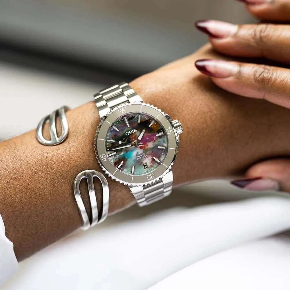 Oris Aquis Date