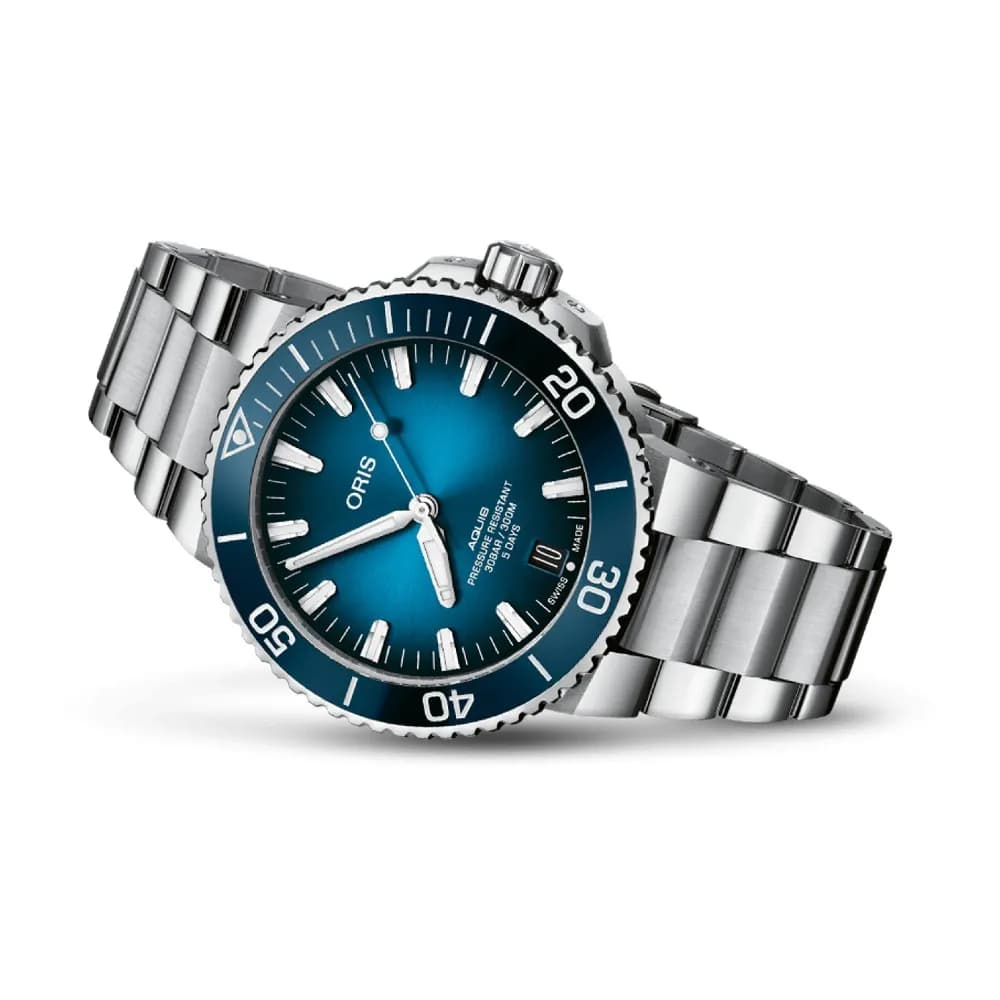 Oris Aquis Date Calibre 400