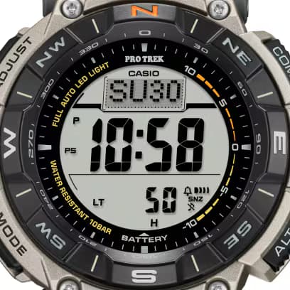 Casio Pro Trek PRG-340T — bracelet titane