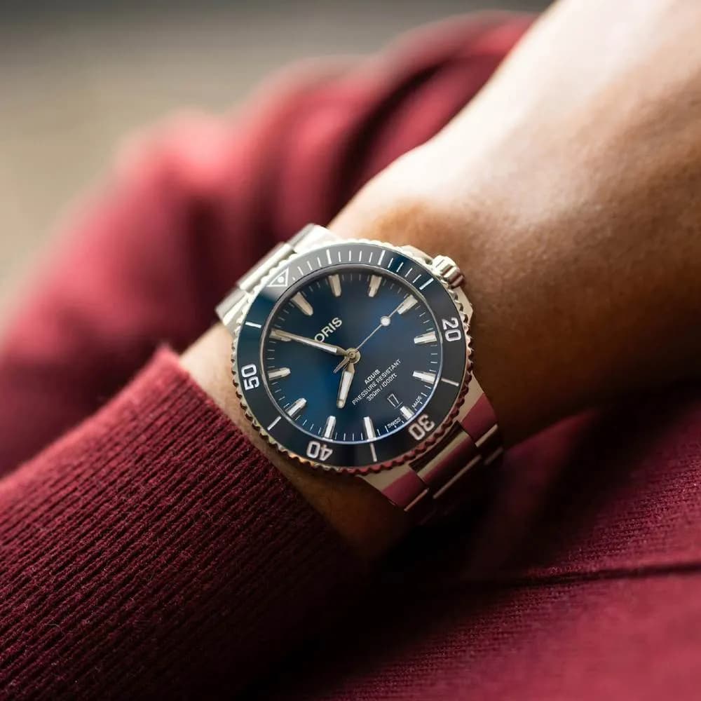 Oris Aquis Date