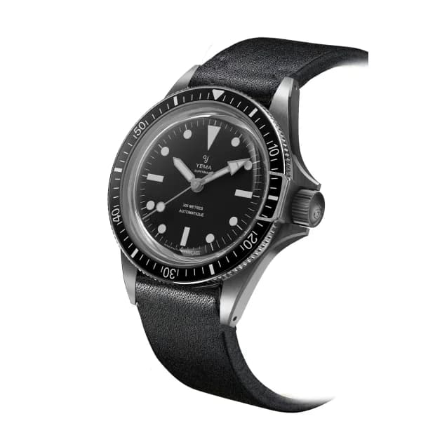 Yema Montre Yema Superman Steel CMM.10 41mm Cadran Noir Bracelet Cuir Grainé
