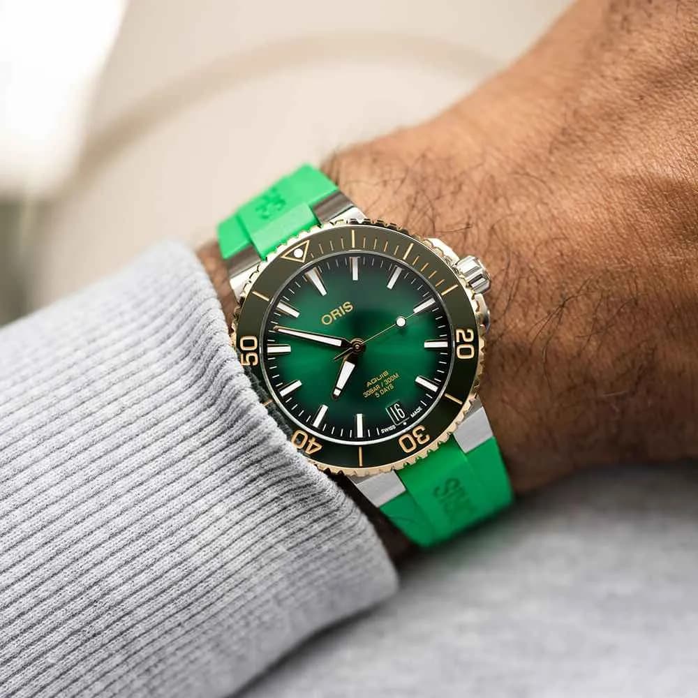 Oris Aquis Date Calibre 400