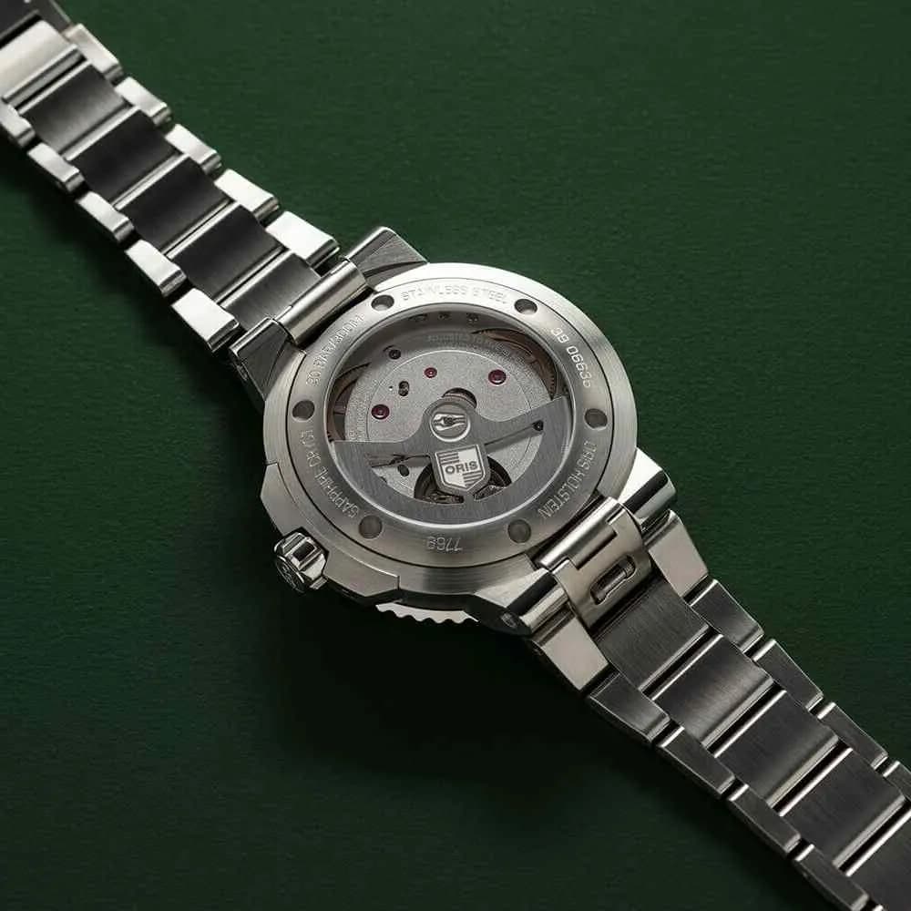 Oris Aquis Date Calibre 400