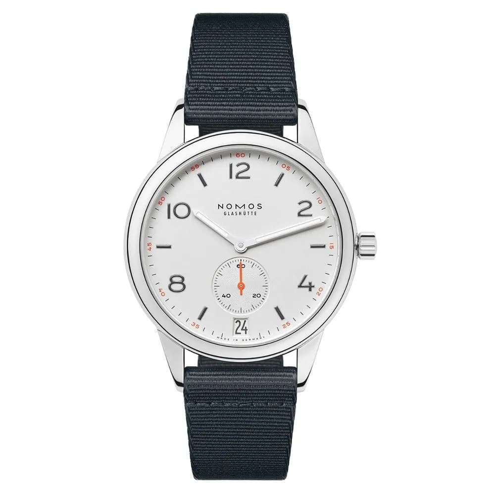 Nomos Club automatique date
