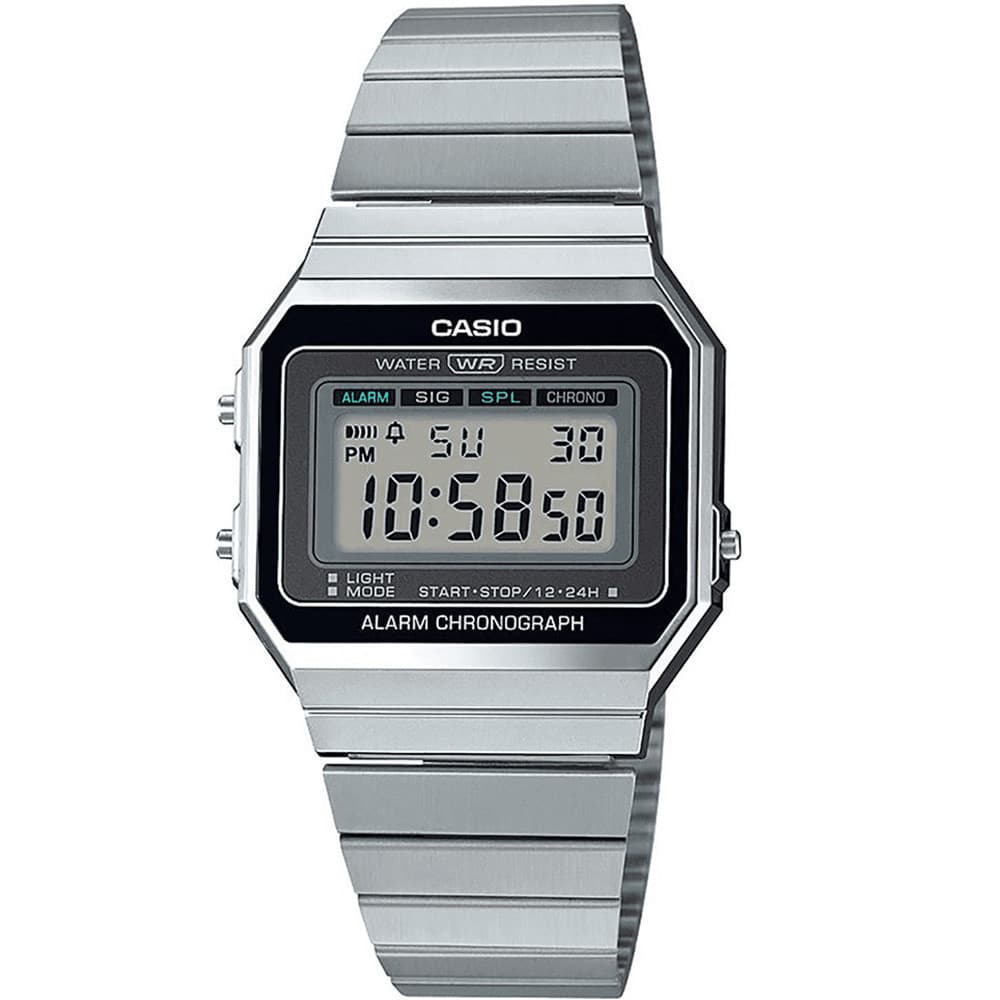 Casio Vintage — boîtier argenté carré