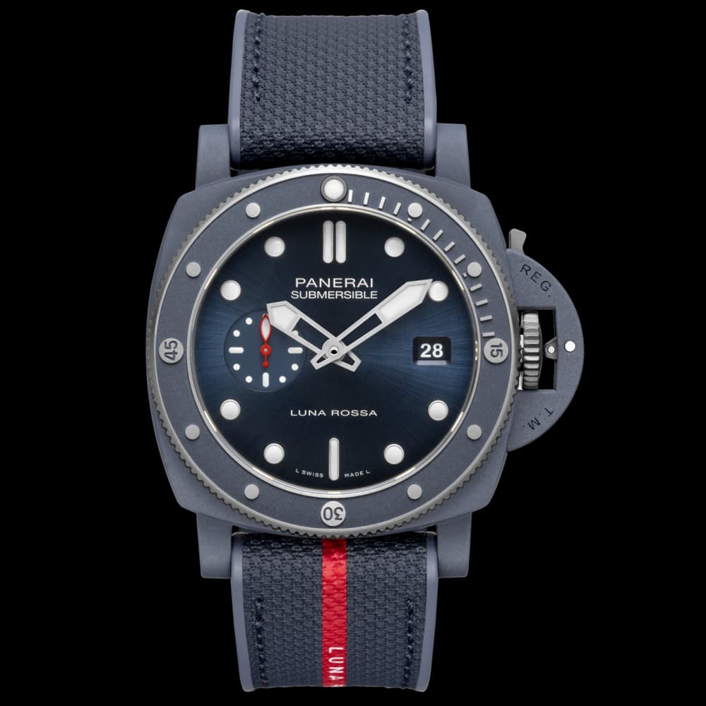 Panerai Submersible QuarantaQuattro Luna Rossa Ti-Ceramitech™