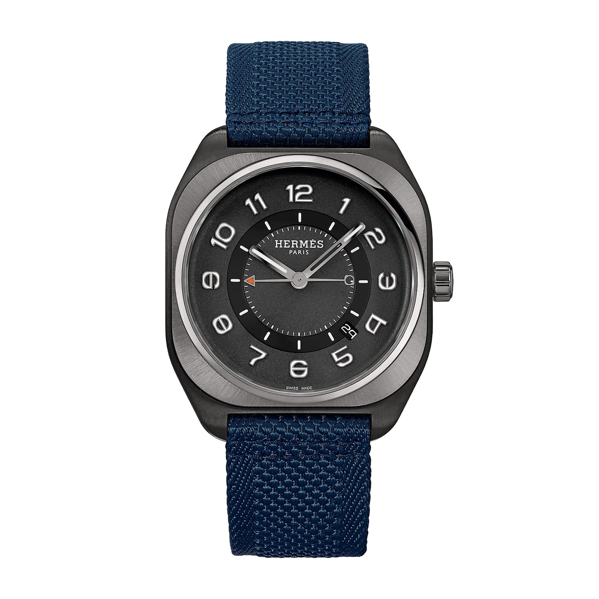 Hermès Montre Hermès H08 DLC noir automatique cadran noir bracelet tissu bleu 42 mm