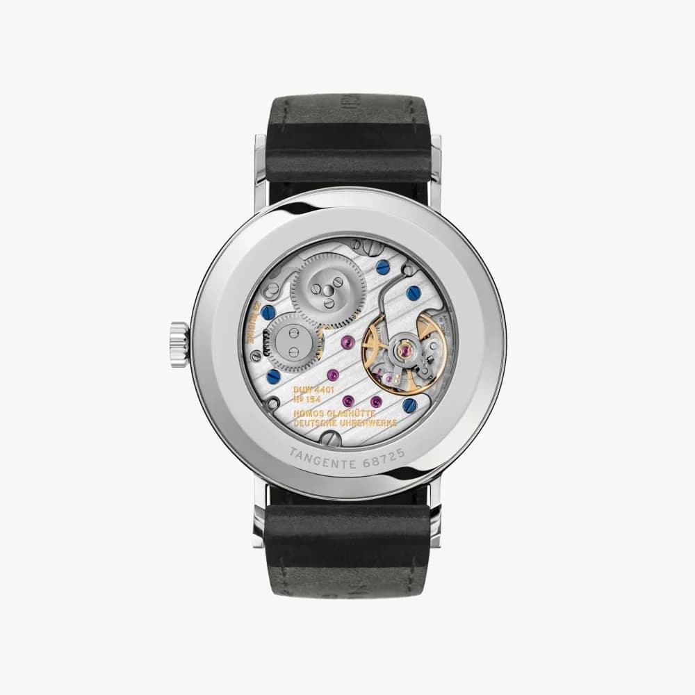Nomos Tangente Date Réserve de marche