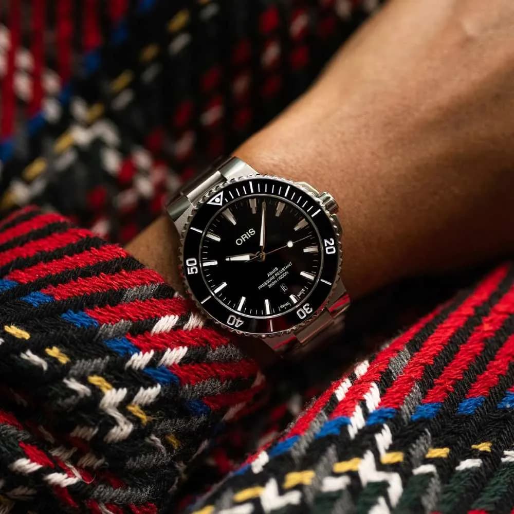 Oris Aquis Date