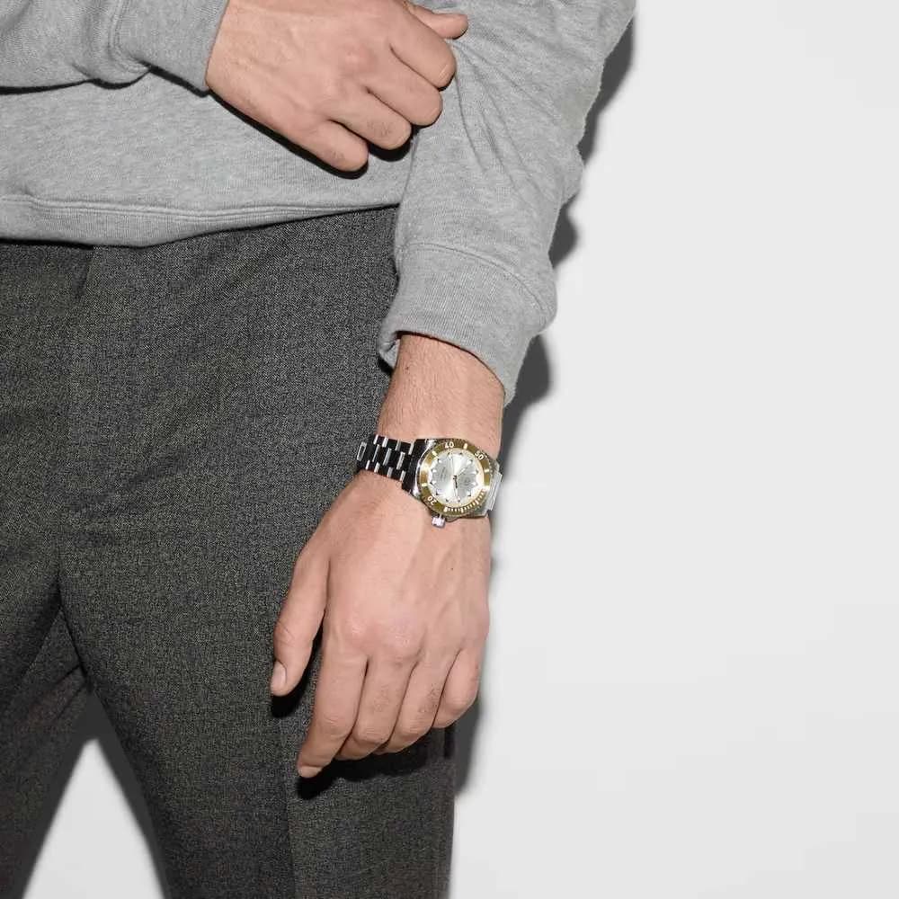 Gucci Montre Gucci Dive, 40 mm