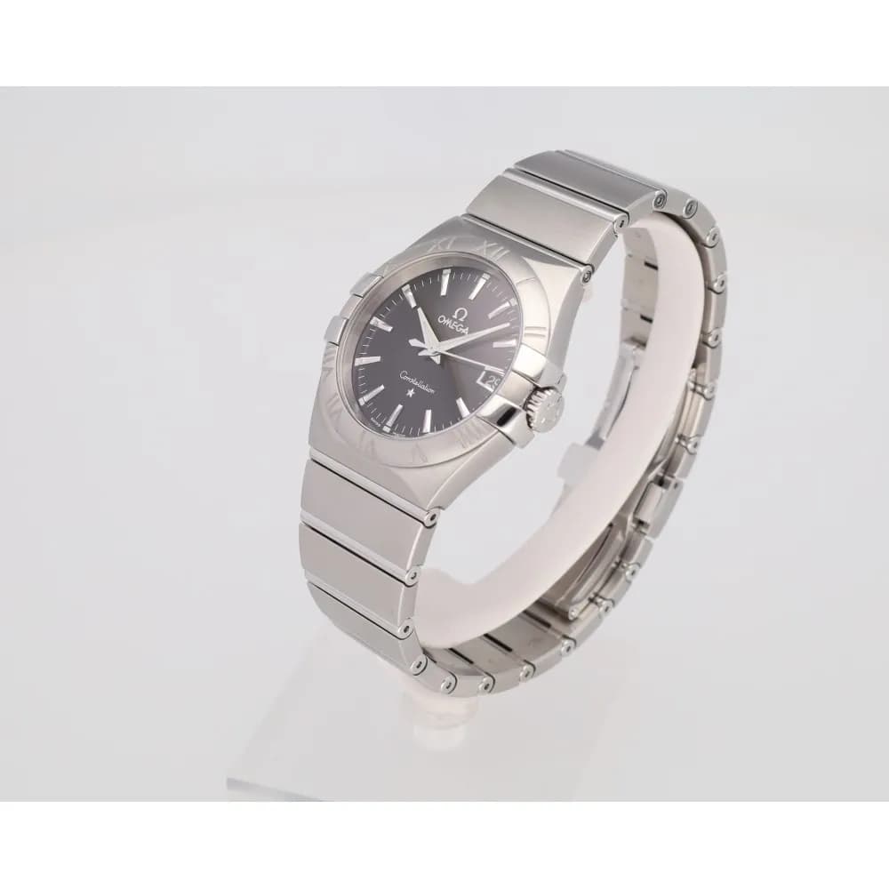 Omega Constellation 35 — cadran noir