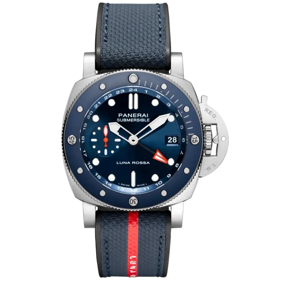 Panerai Submersible GMT Luna Rossa Titanio