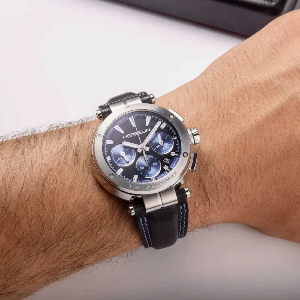 Michel Herbelin Montre Herbelin Newport Automatic Homme Automatique Chronographe - 268A65