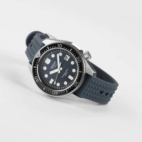 Seiko Prospex 44 mm — automatique