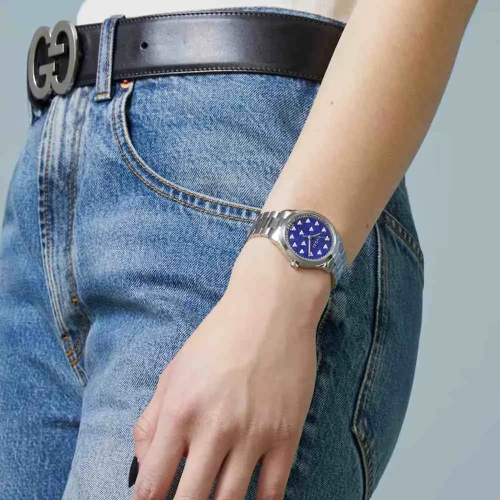 Gucci Montre G-Timeless avec abeilles, 32 mm