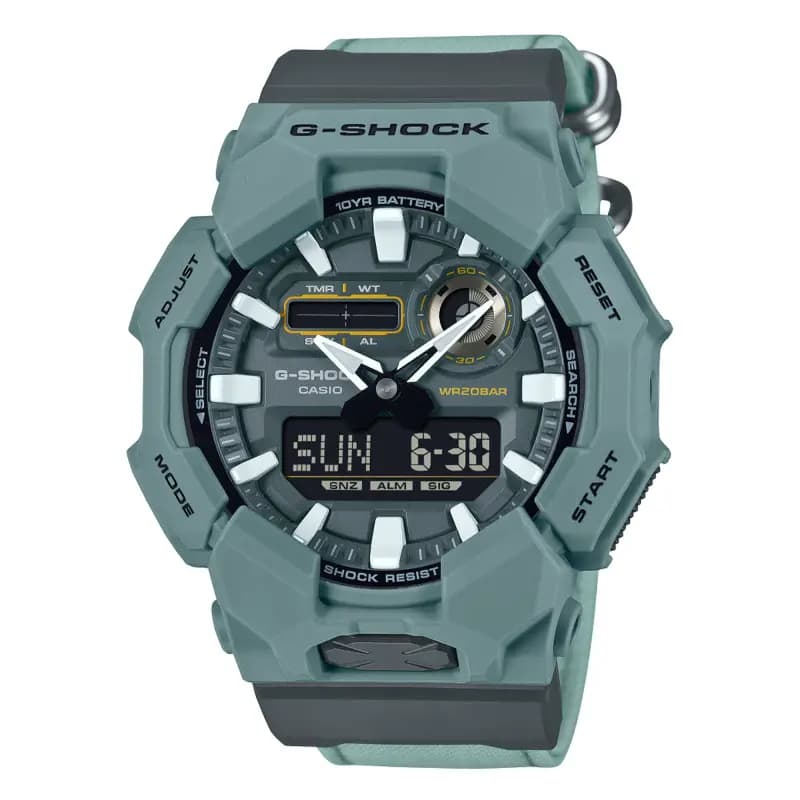 Casio Montre GA-010CE-2AER