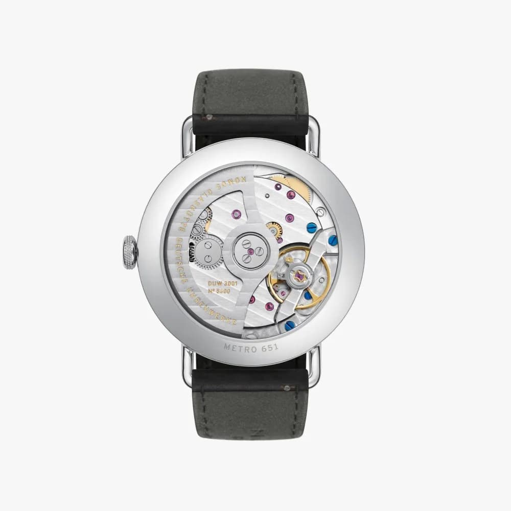 Nomos Metro neomatik bleu nuit