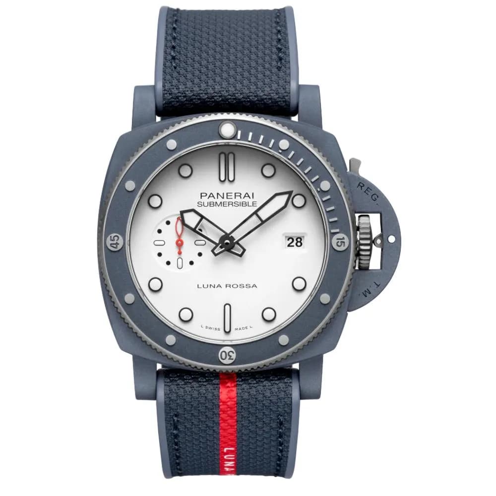 Panerai Submersible QuarantaQuattro Luna Rossa Ti-Ceramitech™