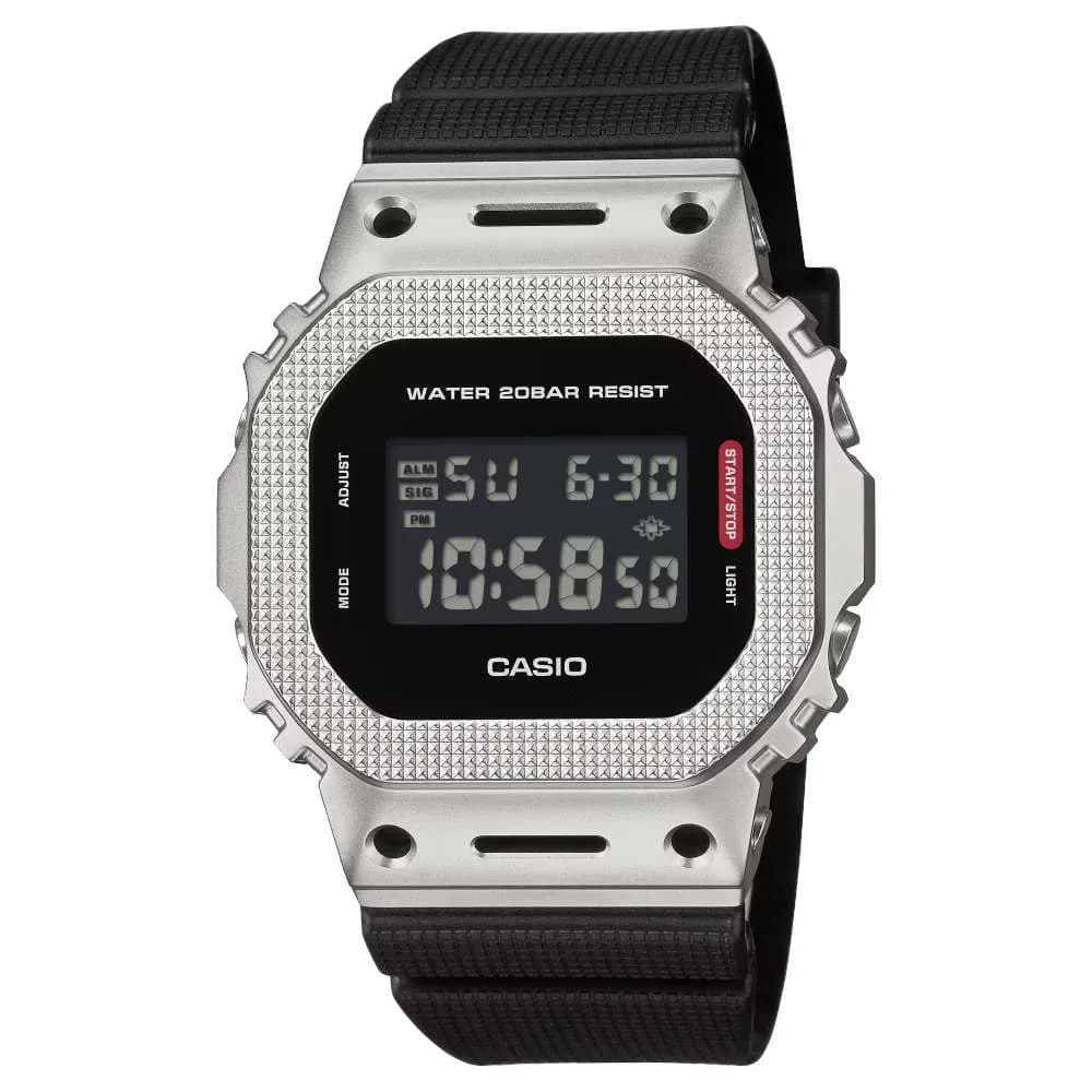 Casio GM-5600M-1