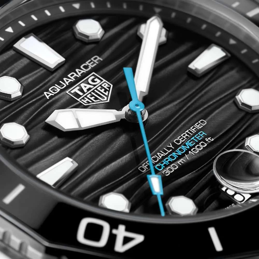 TAG Heuer TAG Heuer Aquaracer Professional 300 Date