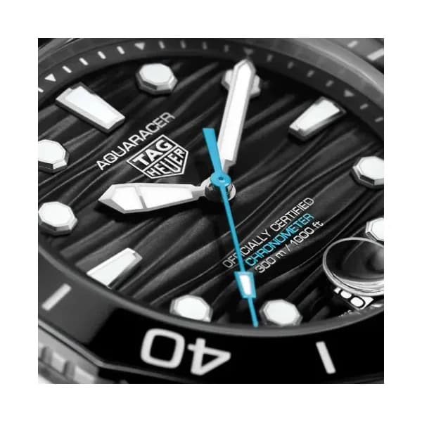 TAG Heuer TAG Heuer Aquaracer Professional 300 Date