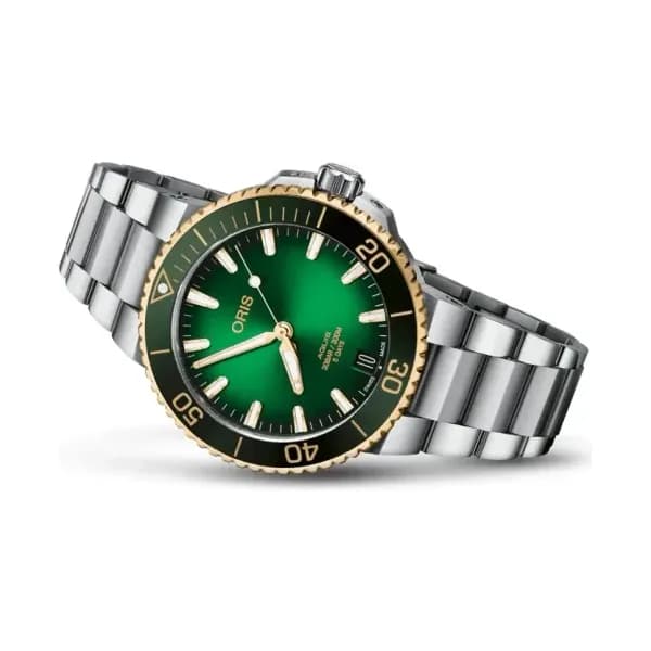 Oris Aquis Date Calibre 400