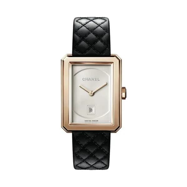 Chanel Montre BOY·FRIEND Moyen Modèle Or Beige quartz cadran opalin bracelet cuir veau 34,6 x 26,7 mm