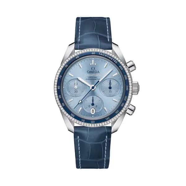 Omega Speedmaster 38 mm, acier sur bracelet en cuir