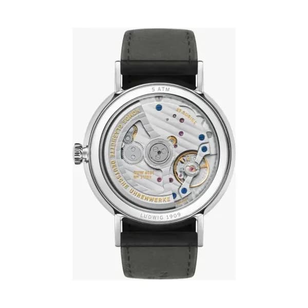 Nomos Ludwig Neomatik 41 Date