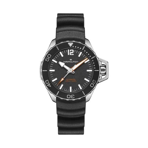 Hamilton Montre Hamilton Khaki Navy Frogman automatique cadran noir bracelet caoutchouc noir 41 mm
