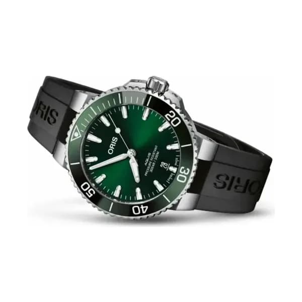 Oris Aquis Date