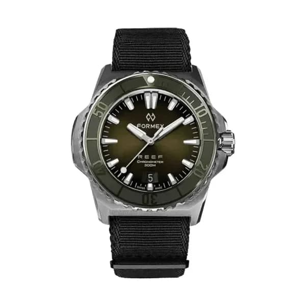 Formex Montre Reef 39.5 mm Automatic Green dial COSC 300M 2201.1.6300
