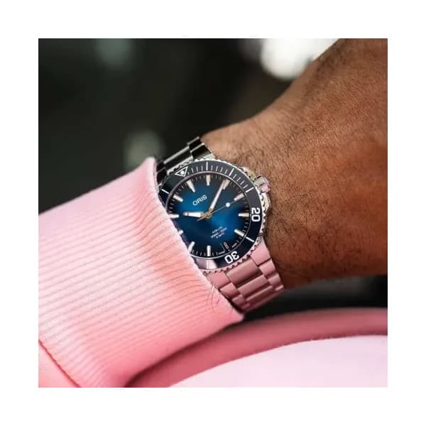 Oris Aquis Date Calibre 400