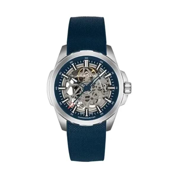 NORQAIN Montre Norqain Independence Skeleton 42mm Bracelet Caoutchouc