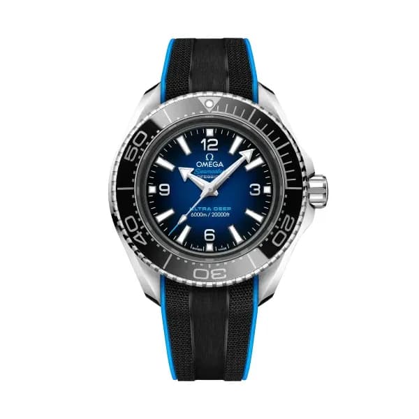 Omega Seamaster 45,5 mm, O-MEGASTEEL sur bracelet caoutchouc