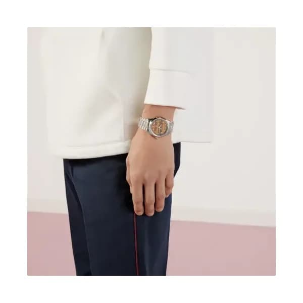 Gucci Montre G-Timeless motif abeille, 38 mm