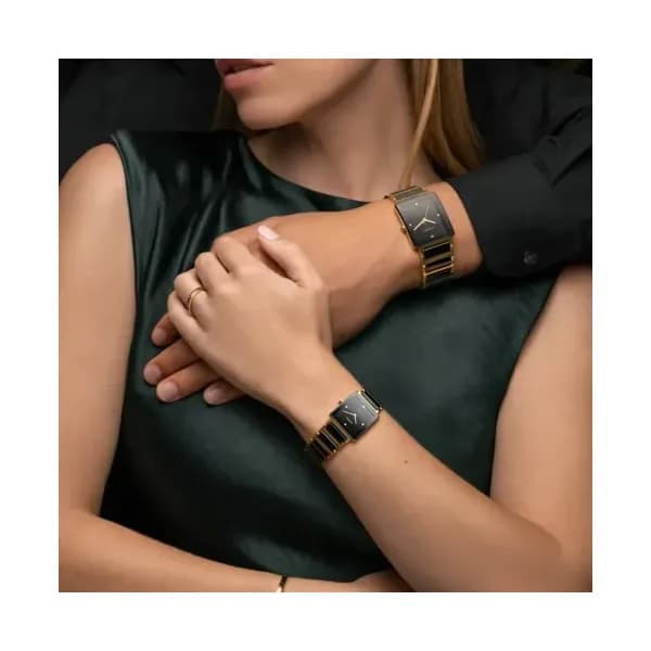 Rado Integral Diamonds