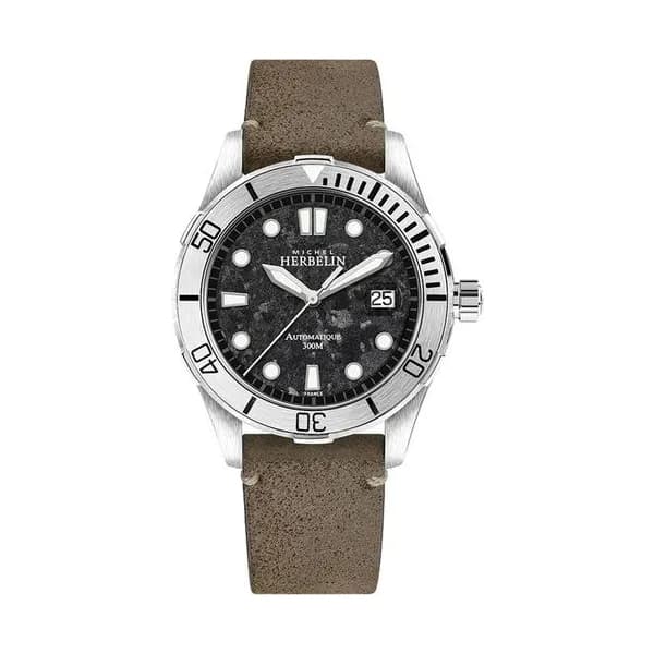 Michel Herbelin Montre Michel Herbelin Trophy Inland automatique cadran gris météorite bracelet cuir vieilli 42 mm