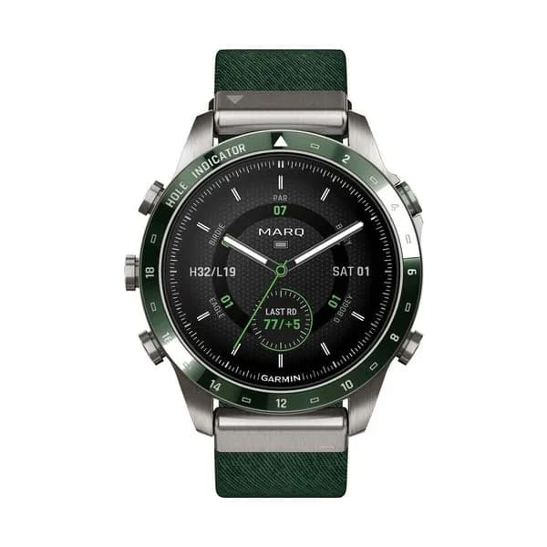 Garmin Montre Garmin Marq Gen 2 Golfer saphir titane et céramique bracelets nylon vert et siilicone vert 46 mm