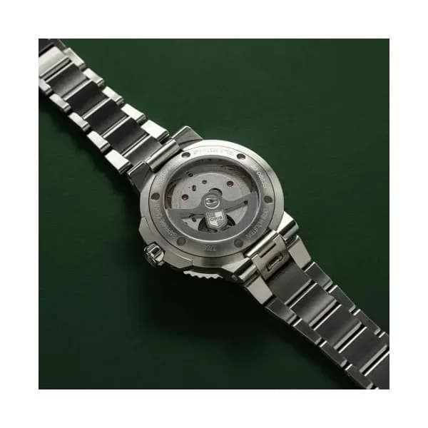 Oris Aquis Date Calibre 400
