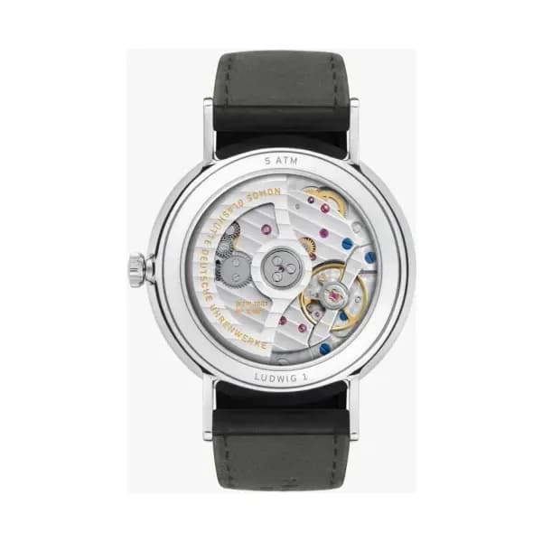 Nomos Ludwig Neomatik 39