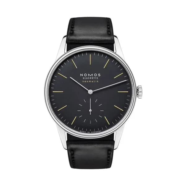 Nomos Montre Nomos Orion Neomatik New Black automatique cadran noir bracelet cuir noir 36 mm