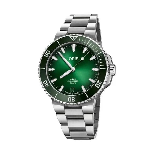 Oris Montre Oris Plongée Aquis Date Calibre 400 automatique cadran vert bracelet acier 43,5 mm